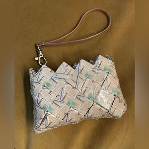 Ecoist Recycled Map Wristlet